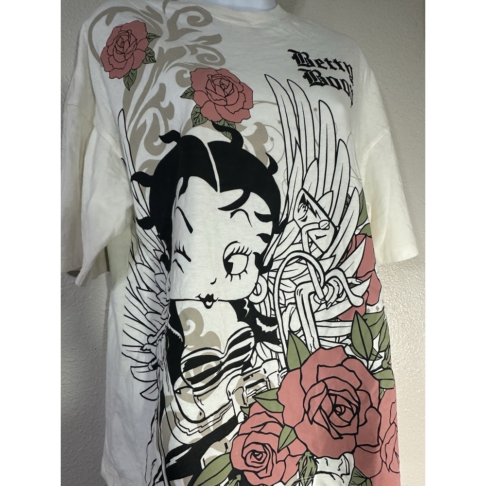 Betty Boop T-Shirt Adult Size Small! Rose!